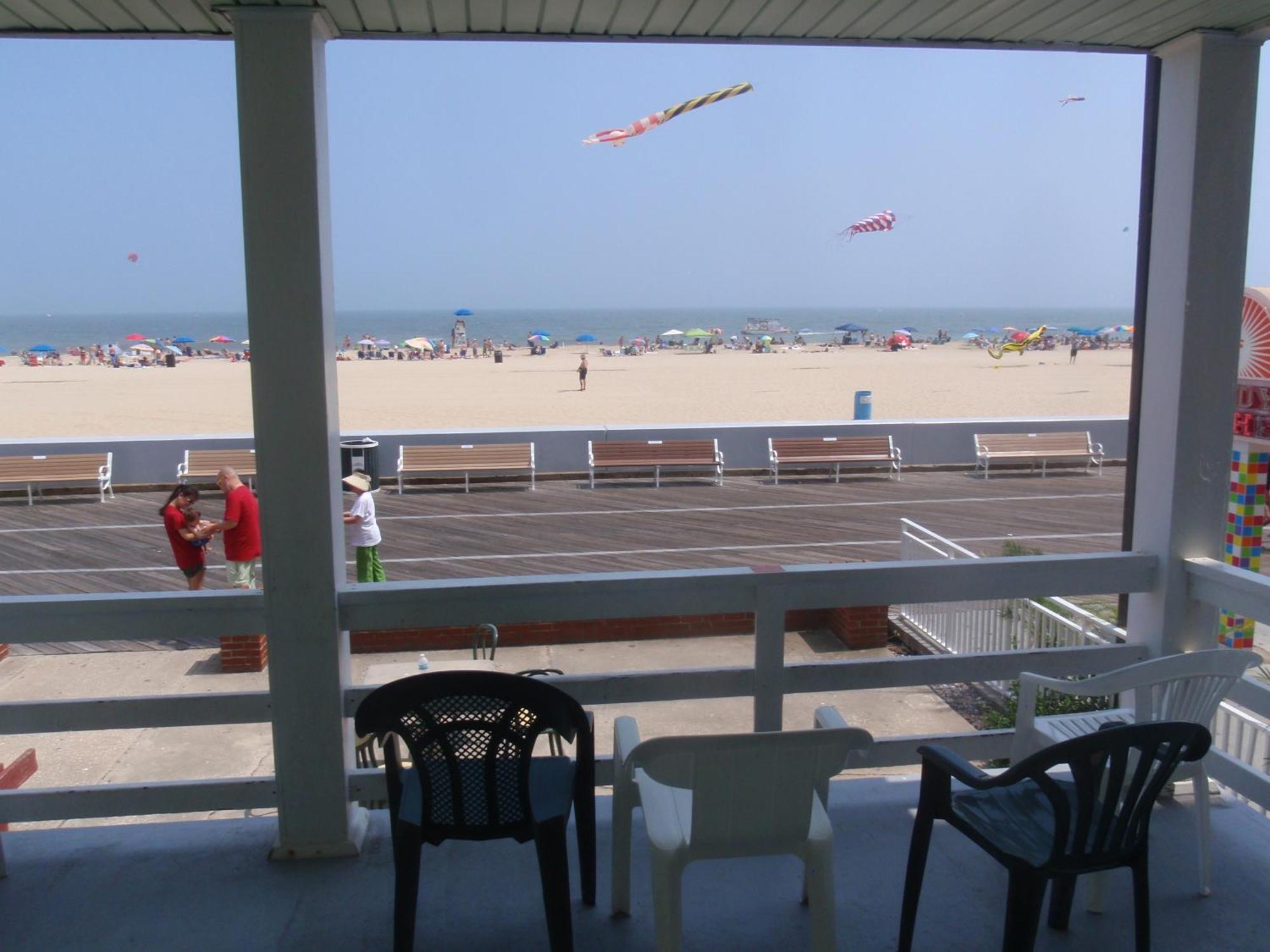 Majestic Hotel & Apartments Ocean City Exteriör bild