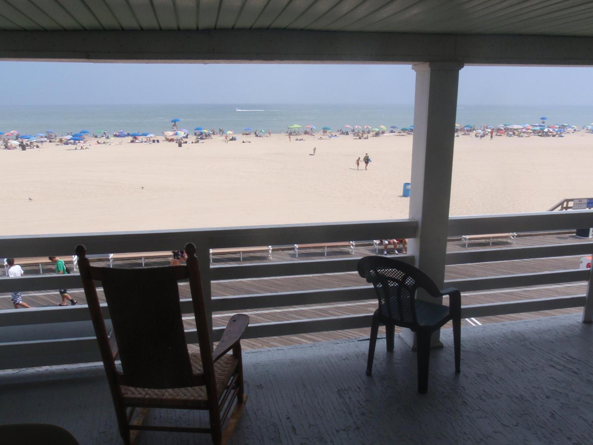 Majestic Hotel & Apartments Ocean City Exteriör bild